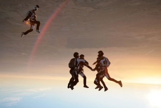  Vuelo libre con Sunrise Parachutisme 